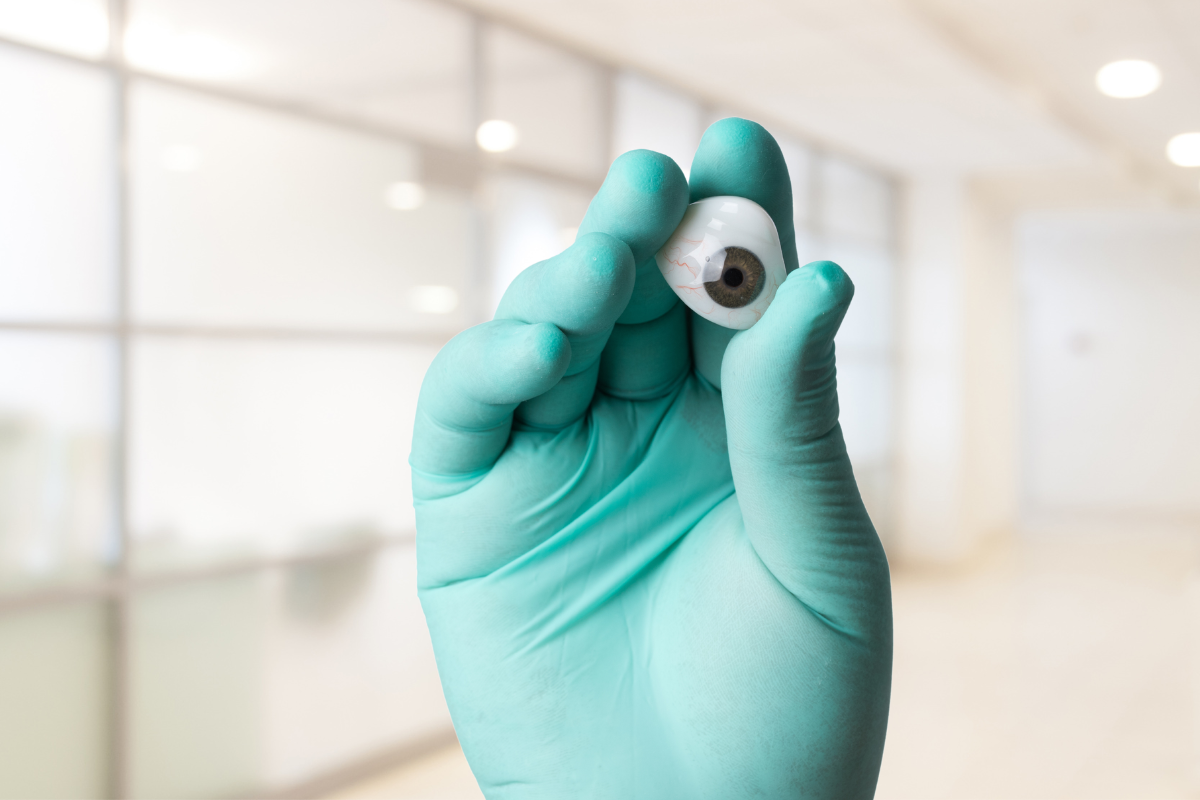 Cuidados com a prótese ocular