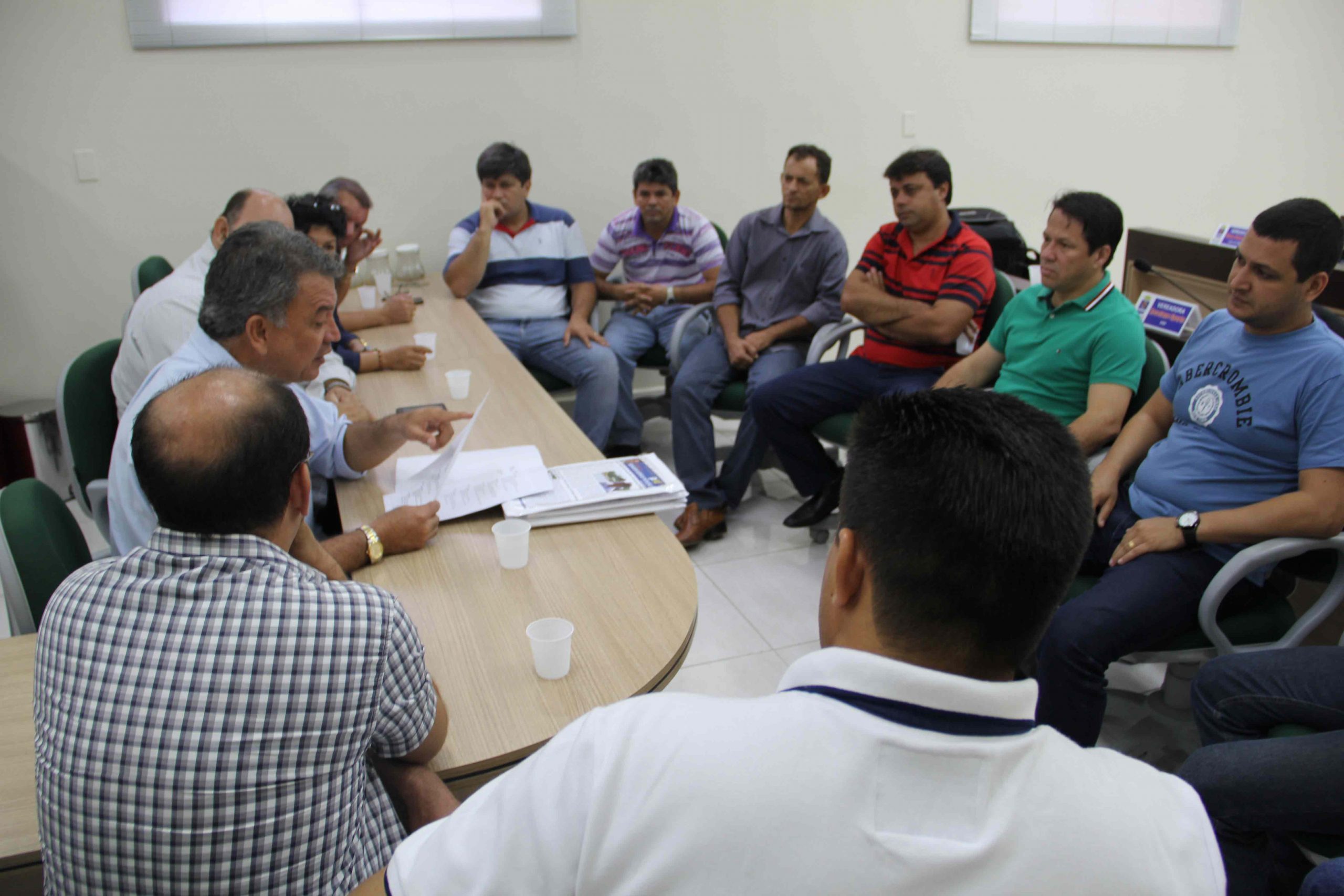 thumb petecao-reuniao