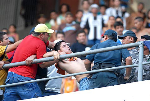 thumb violenciaestadio