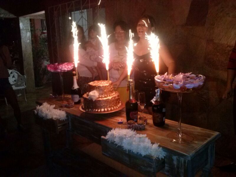 crl-happyday20122013 01