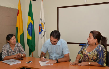 thumb Assinatura-do-Conselho-Foto-Adonay-Melo-3