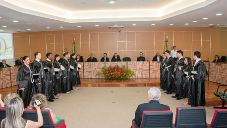 thumb posse 11juizes tjac dez13 01