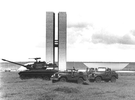 Banner tanques Palacio -008