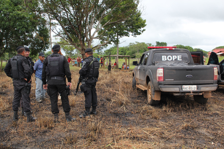 thumb invasaovilaacre