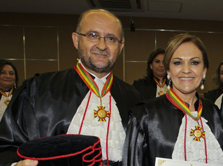 Banner DesAdaireRegina