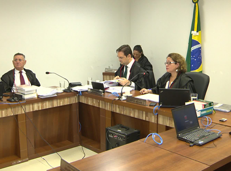 Banner Camara-Criminal