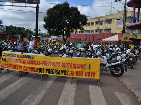 Banner MototaxistasTaxis