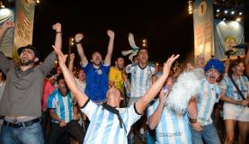 922830-argentinos comemoram classificacao vac6246