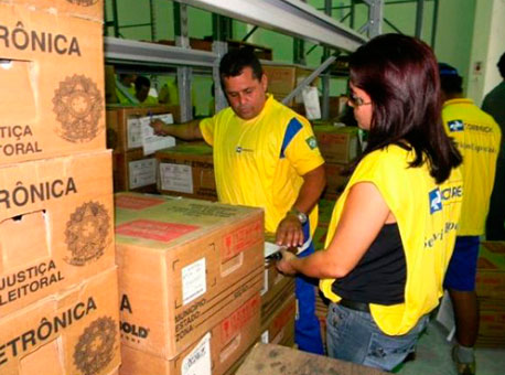 1009-cotidiano-urnas