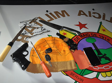 1709-policia-assaltantes-cleristom