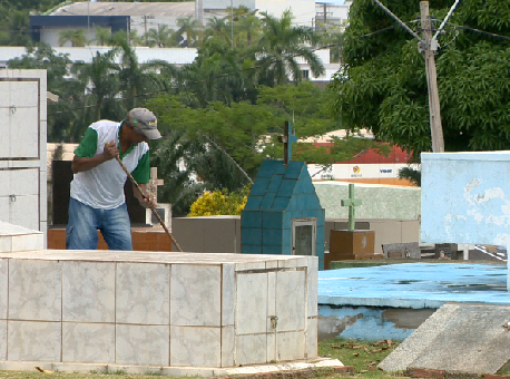 28-10-materiacemiterio