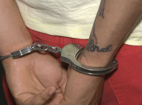 1211-policia-adolescentespresos-tvgazeta