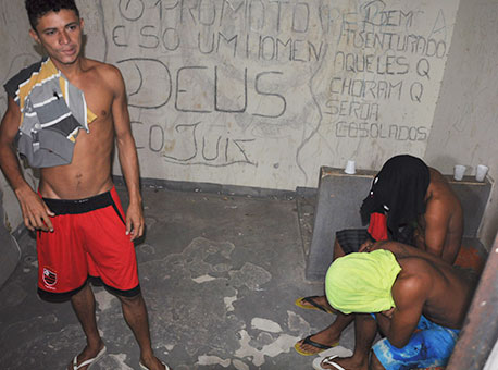 1811-policia-trioincendiario-cleriston