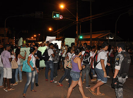 1911-cotidiano-protesto-cleriston