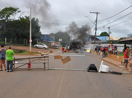 2111-cotidiano-protestoruaminasgerais-cleriston