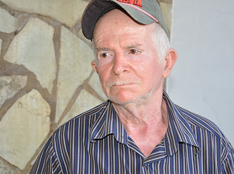 0912-policia-velhinhoassaltado-cleriston