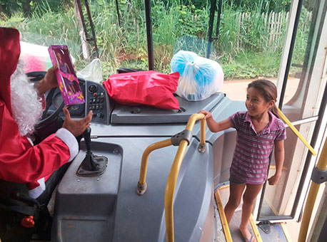 2412-cotidiano-papainoelmotorista-cedida2