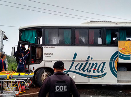 2412-policia-acidentecruzeiro-joaodias3