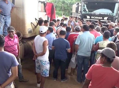 120115-cotidiano-caminhoneiros-almirandrade