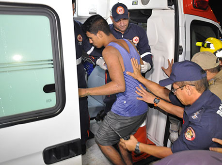 130115-policia-tentativadesuicidio-cleriston