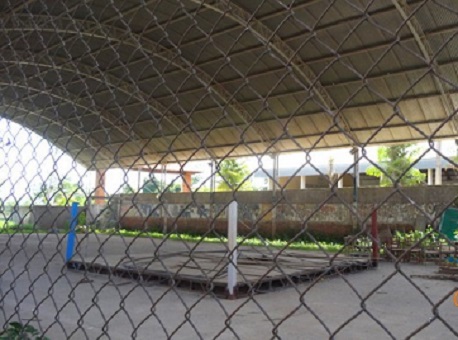 060215-cotidiano-escola-abandonada