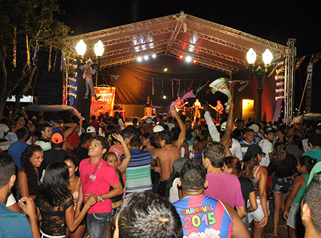 150215-cotidiano-carnavalgameleira-cleriston3