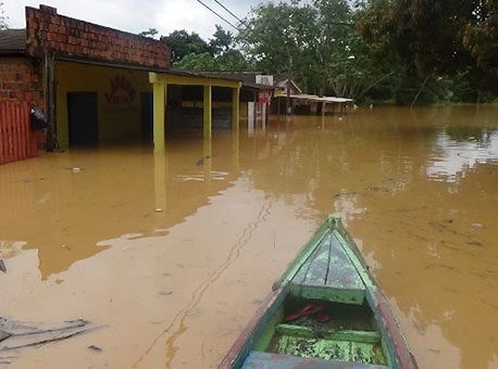 210215-cotidiano-brasileiaenchente-almirandrade
