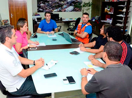 220215-cotidiano-reuniaodefesacivil-fagnerdelgadoprefeituraderiobranco