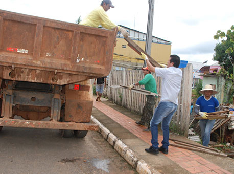 230215-cotidiano-assisbrasillimpeza-ascomprefeitura
