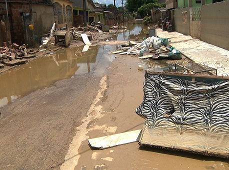 100315-cotidiano-famíliasretornam