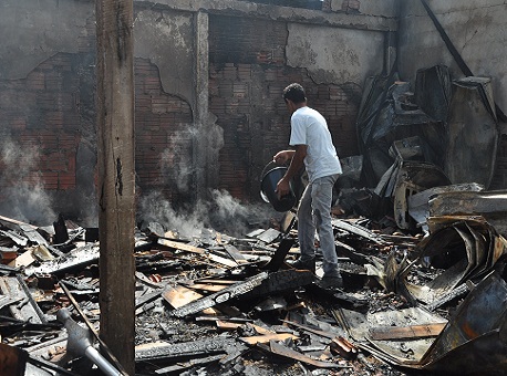 11315-policia-inendio-funeraria