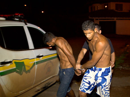 230315-policia-presosdelegacia-tvgazeta2