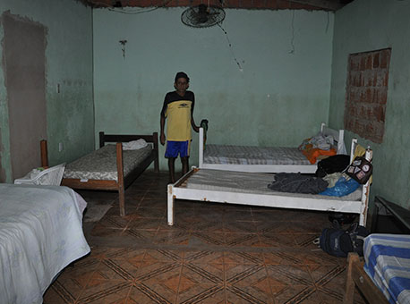 260315-cotidiano-casadeapoio-cleriston2