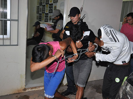 300315-policia-transferencia-cleriston2