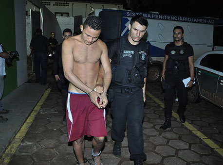 110415-policia-brigapresidio-cleriston2