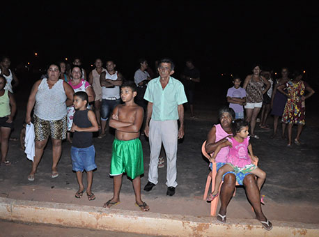 150415-cotidiano-bairrocidadedopovoonibus-cleriston2