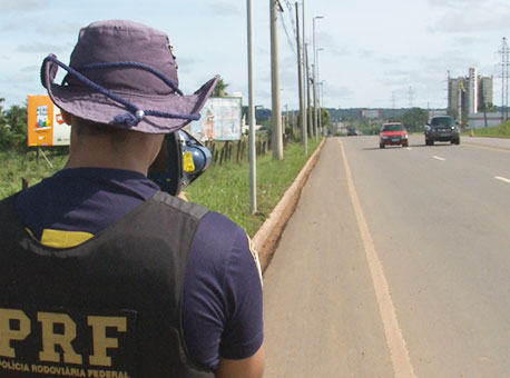 210415-policia-prf-tvgazeta