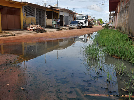 040515-cotidiano-esgototerezinhakalume-cleriston