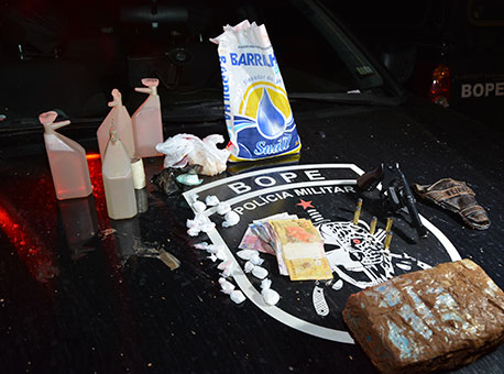100515-policia-drogacaladinho-cleriston