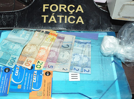 110515-policia-apreensaodedrogas-cleriston