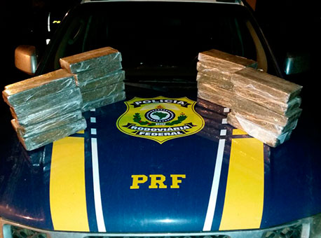 130515-policia-maconhacigarroprf-cedida