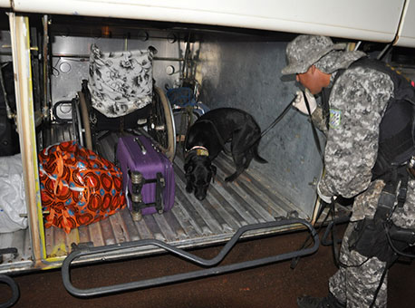 150515-policia-operacaointegrada-cleriston