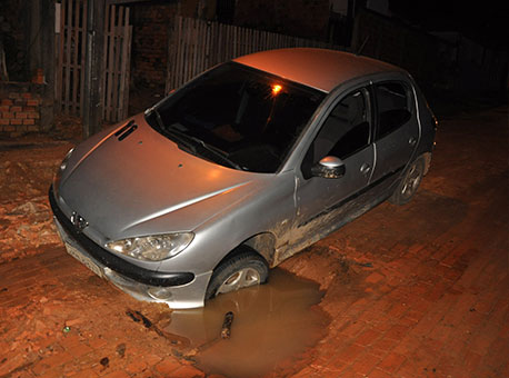 210515-cotidiano-carroemburaco-cleriston2