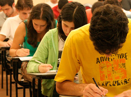 240515-cotidiano-enem2015-mec