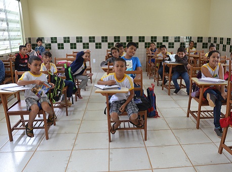 110615-politica-escolas