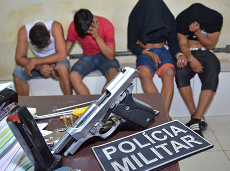 070715-policia-ganguepistola-cleriston