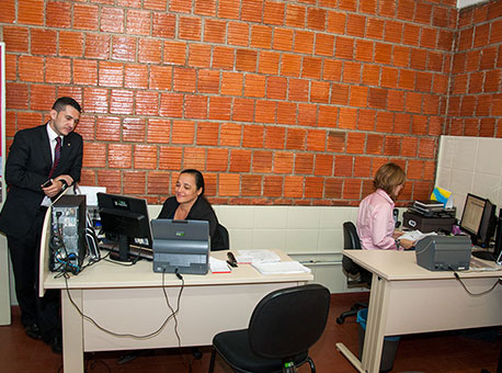 090715-cotidiano-centrojudiciario-agenciatj