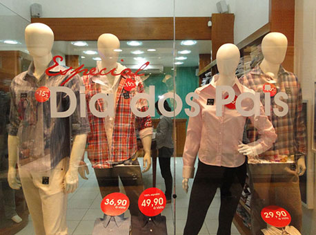 100815-cotidiano-diadospais-jornalatribuna