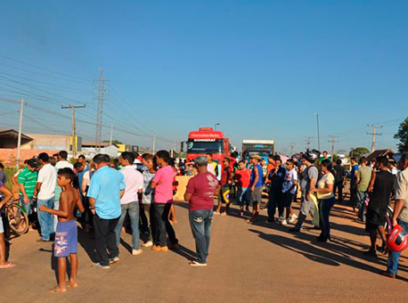 2608-cotidiano-protestobr364