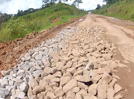 310815-cotidiano-br364-tvgazeta